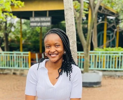 Nova kunlaboro: Suzi, nova volontulino, prezentas sin!